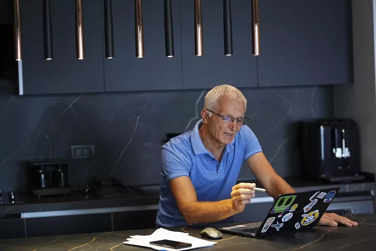 Fedakar öğretmenlerden üniversite sınavına hazırlanan öğrencilere gönüllü destek