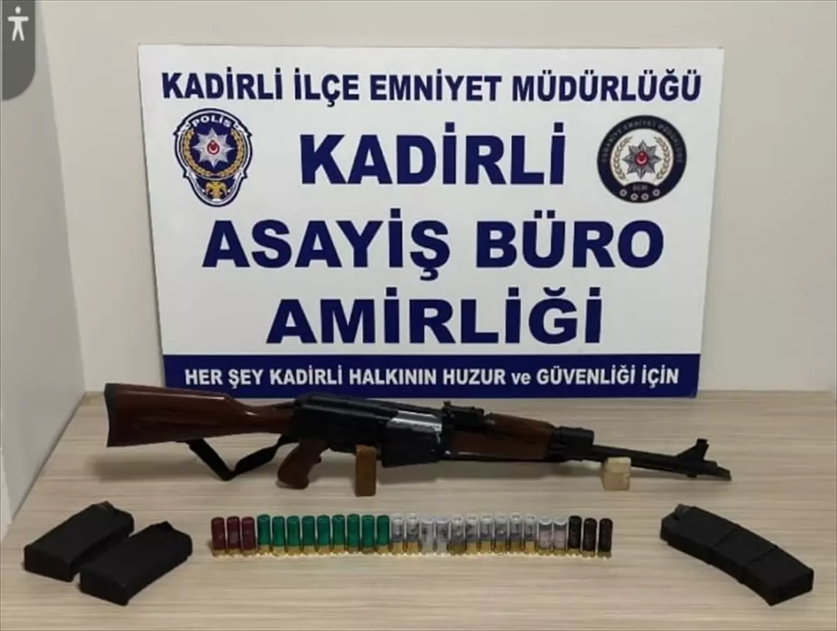 Kadirli'de Asayiş Uygulamasında 6 Firari Şüpheli Tutuklandı