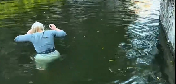 koli basili uyarilarini umursamayan kadin 19286354 8558 m