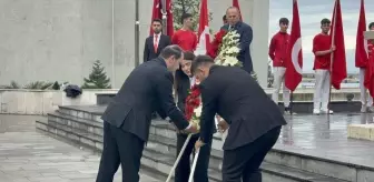 Zonguldak'ta 24 Kasım Öğretmenler Günü Coşkuyla Kutlandı