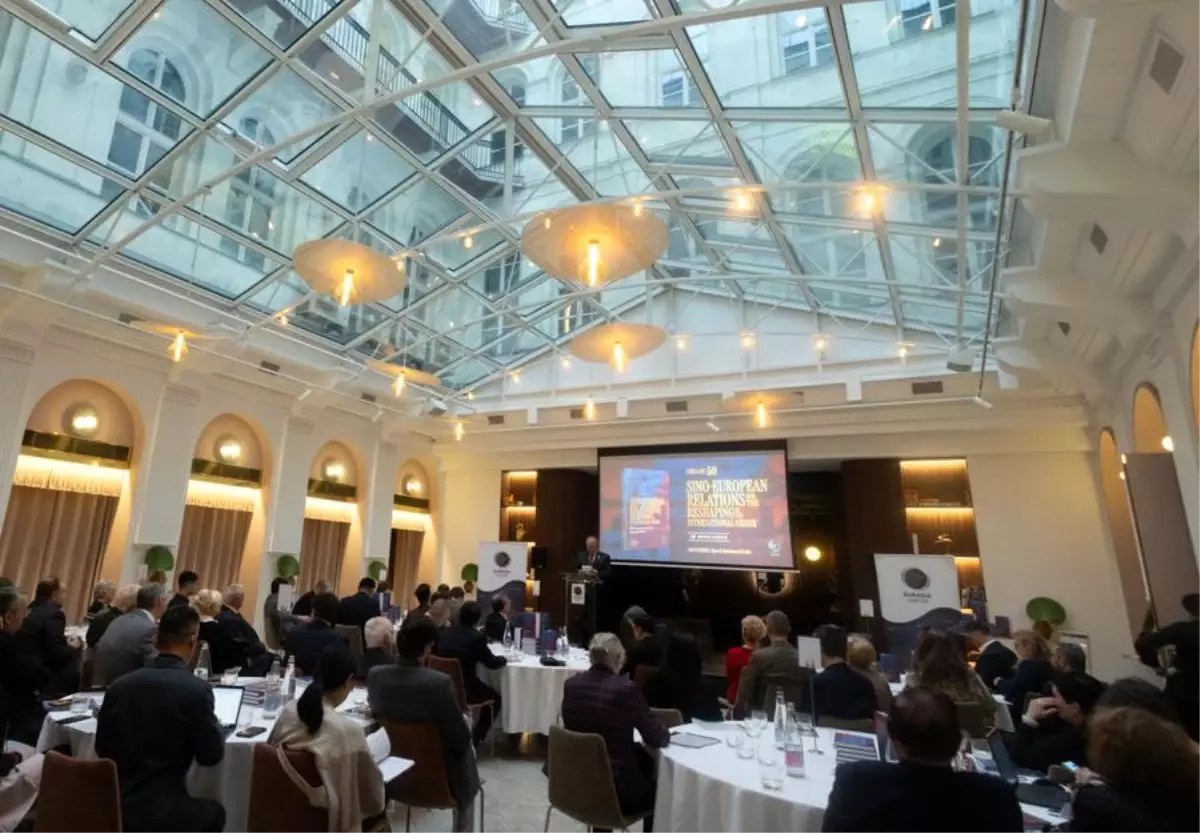 Çin ve Avrupa Birliği Diplomatik İlişkilerinin 50. Yıldönümünde Sempozyum Düzenlendi