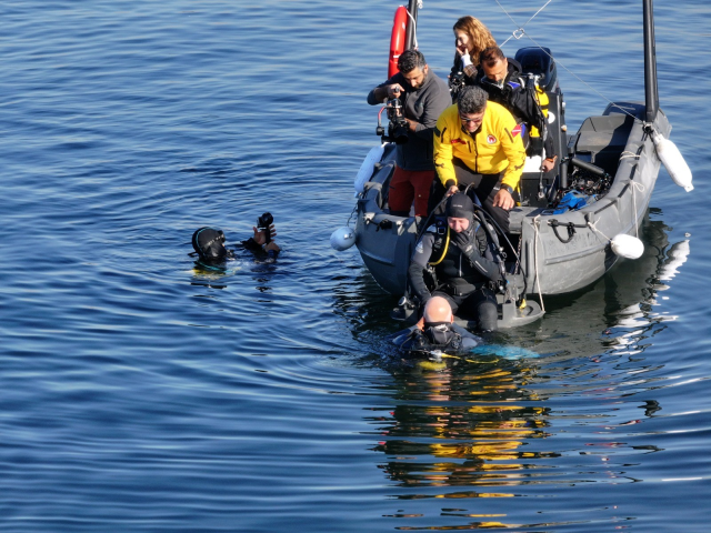 The mayor wore a diver's suit and went underwater: The scene he saw surprised him
