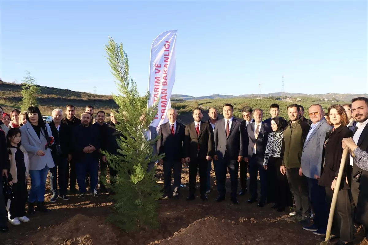 Bursa'da Kırgız Cumhuriyeti Bursa Fahri Konsolosu Bilal Tutuş adına hatıra ormanı oluşturuldu