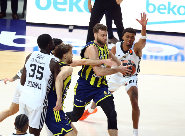 Fenerbahçe Beko's 5th consecutive victory