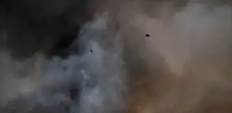 Londra'nın Southall Bölgesinde Büyük Yangın