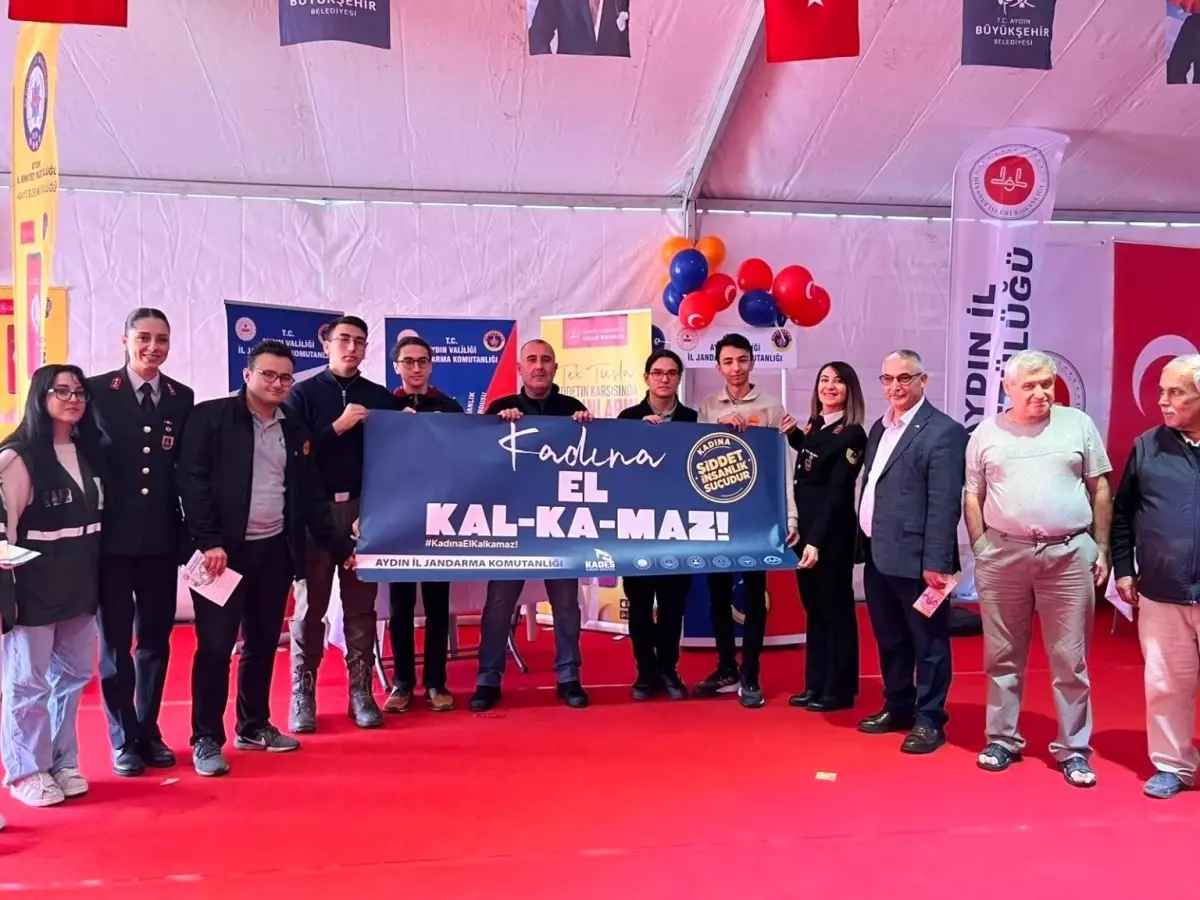 Aydın'da Kadına Yönelik Şiddete Karşı Farkındalık Etkinliği