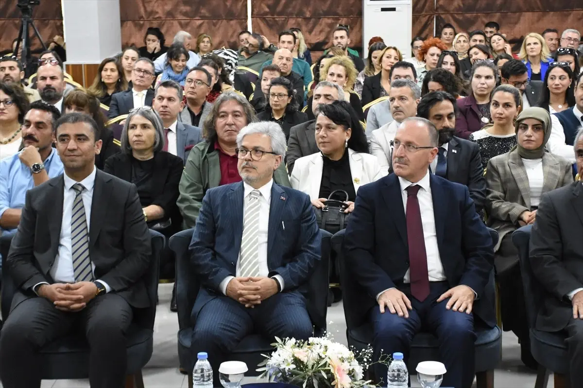 Öğretmen Akademileri Projesi Antalya'da Başladı