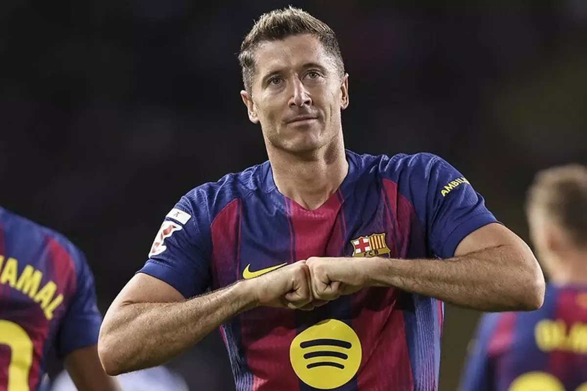 Robert Lewandowski'den Fenerbahçe'ye cevap