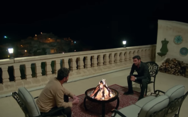 'Uzak Şehir' features a controversial dialogue between brothers: I felt nauseous