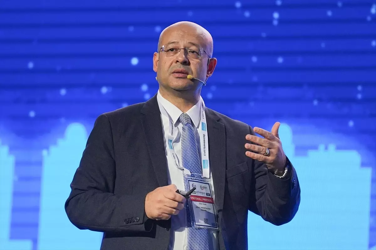 11. Dünya Helal Zirvesi'nde 'helal endüstrisinde standardizasyon' konuşuldu