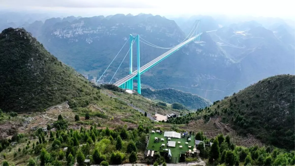 Dünyanın En Yüksek Köprüsü: Huajiang Büyük Kanyon Köprüsü