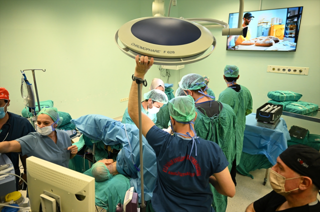 He toured Istanbul while undergoing surgery