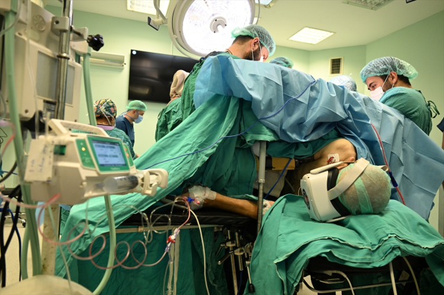 He toured Istanbul while undergoing surgery