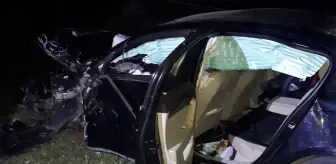 Kaş'ta Otomobil ile Motosiklet Çarpıştı: 1 Ölü, 1 Yaralı