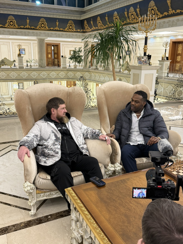 The MMA fighter who went to Chechnya was made to shoot with RPG