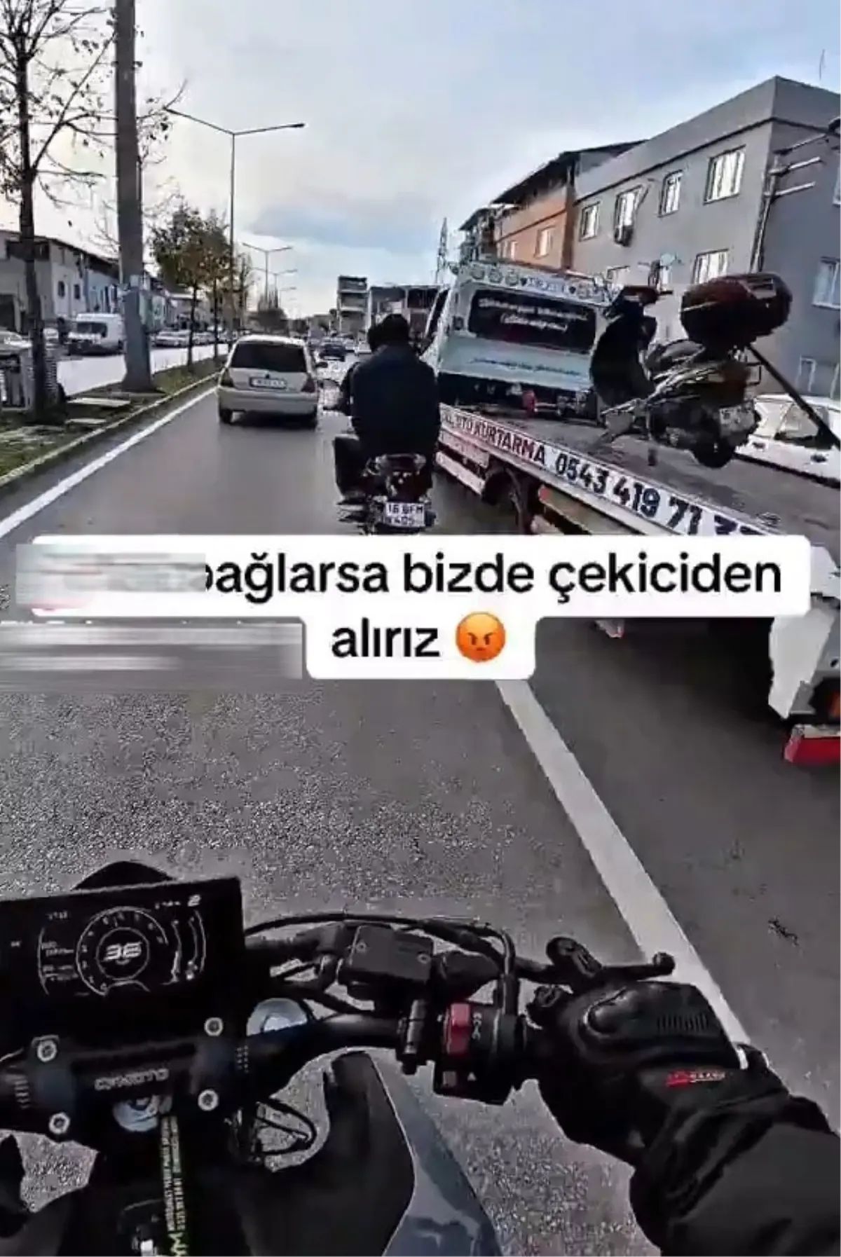 Bursa'da Sosyal Medyada Silahlı Senaryo Yapan 4 Kişi Gözaltına Alındı