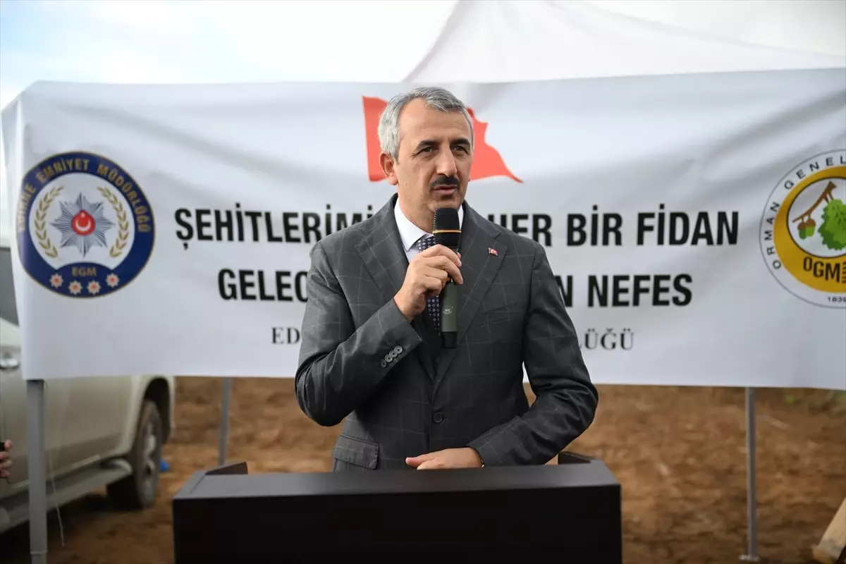 Edirne'de şehitler anısına 500 fidan dikildi