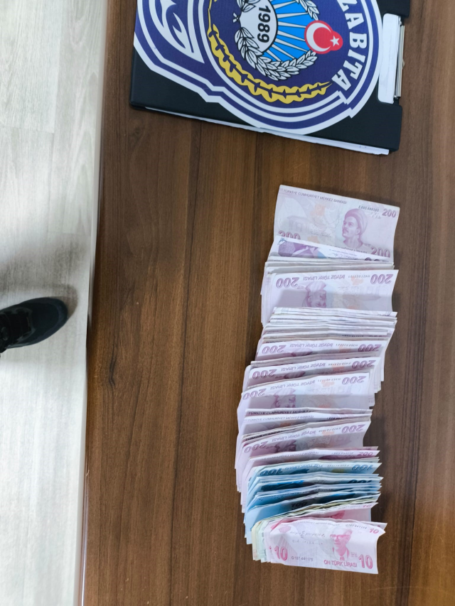 The teams couldn't finish counting the money found on the beggar