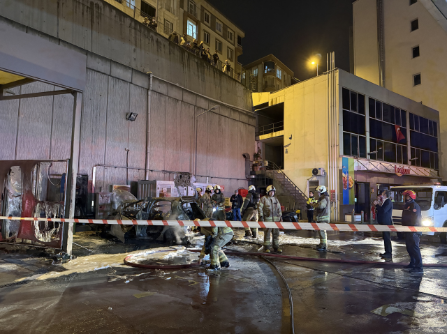 The electric vehicle charging in Esenyurt caught fire and exploded