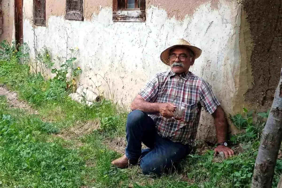 Gümüşhane'de Yalnız Yaşayan 78 Yaşındaki Adam Camide Ölü Bulundu