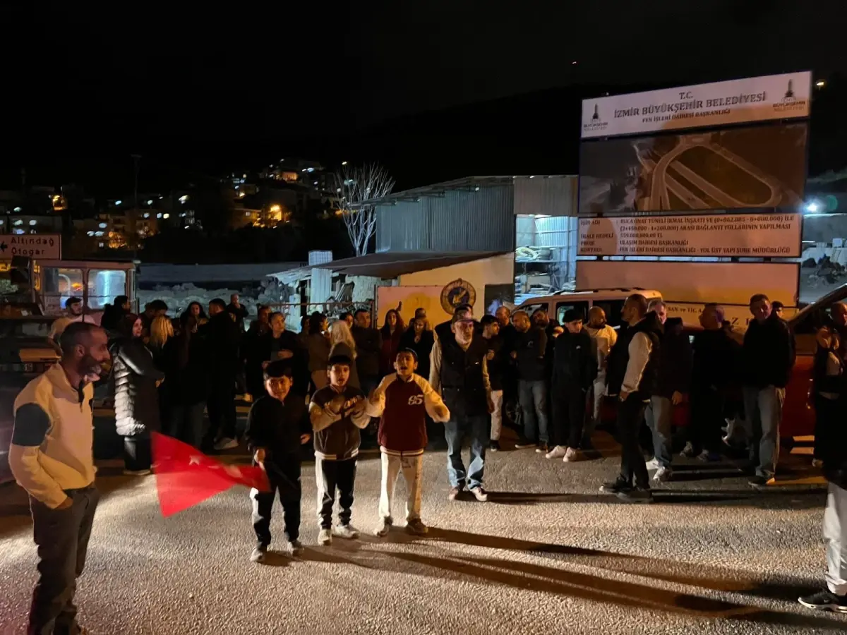 Buca Onat Tüneli İnşaatı Mahalle Sakinlerini Sokağa Döktü