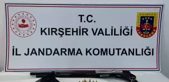 Kırşehir'de Ruhsatsız Ateşli Silahlar Ele Geçirildi
