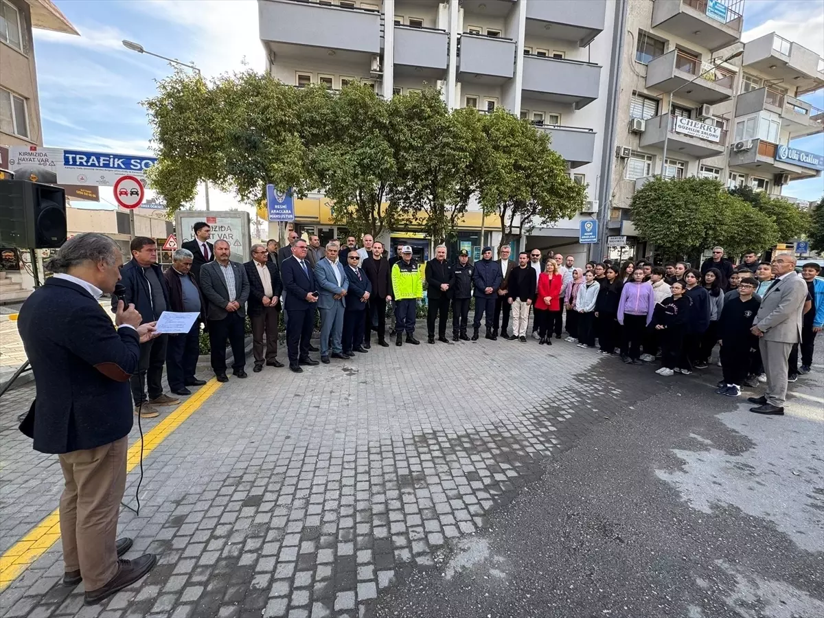 Söke'de Çocuklara Trafik Bilinci Kazandıran 'Trafik Sokağı' Açıldı