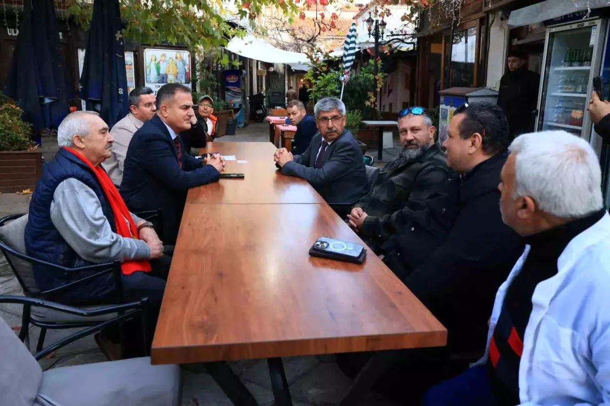 Muğla Valisi ve Rektör Esnaflarla Bir Araya Geldi