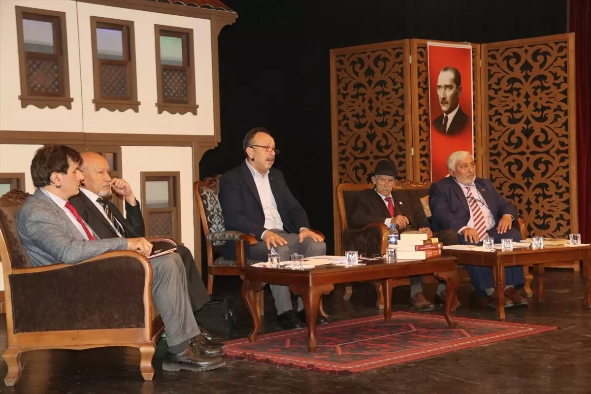 Akçaabat'ta 'Yaşayan Tarih' Söyleşisi Düzenlendi