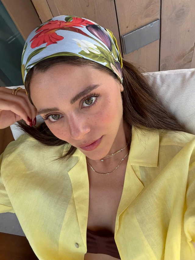 Alina Boz was suddenly removed from the series she starred in! She learned she was fired on the plane