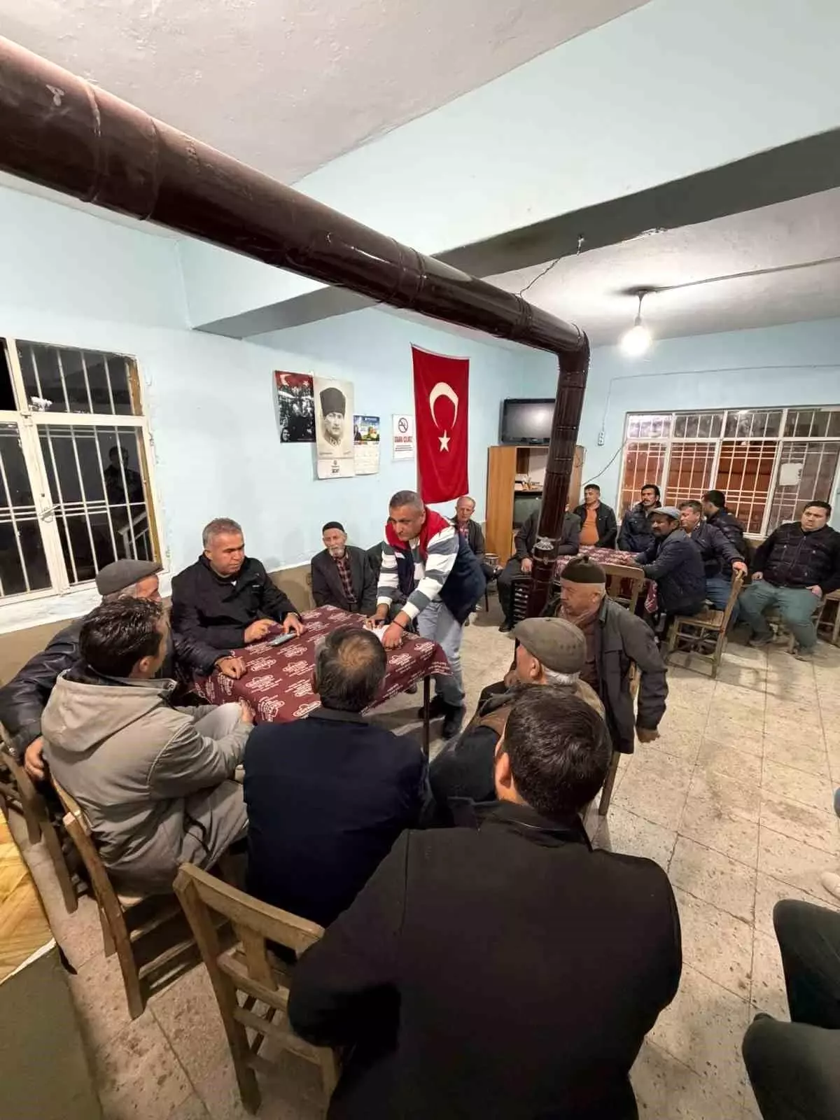 Aydın'da Üreticilere Şap Hastalığı ve Desteklemeler Anlatıldı