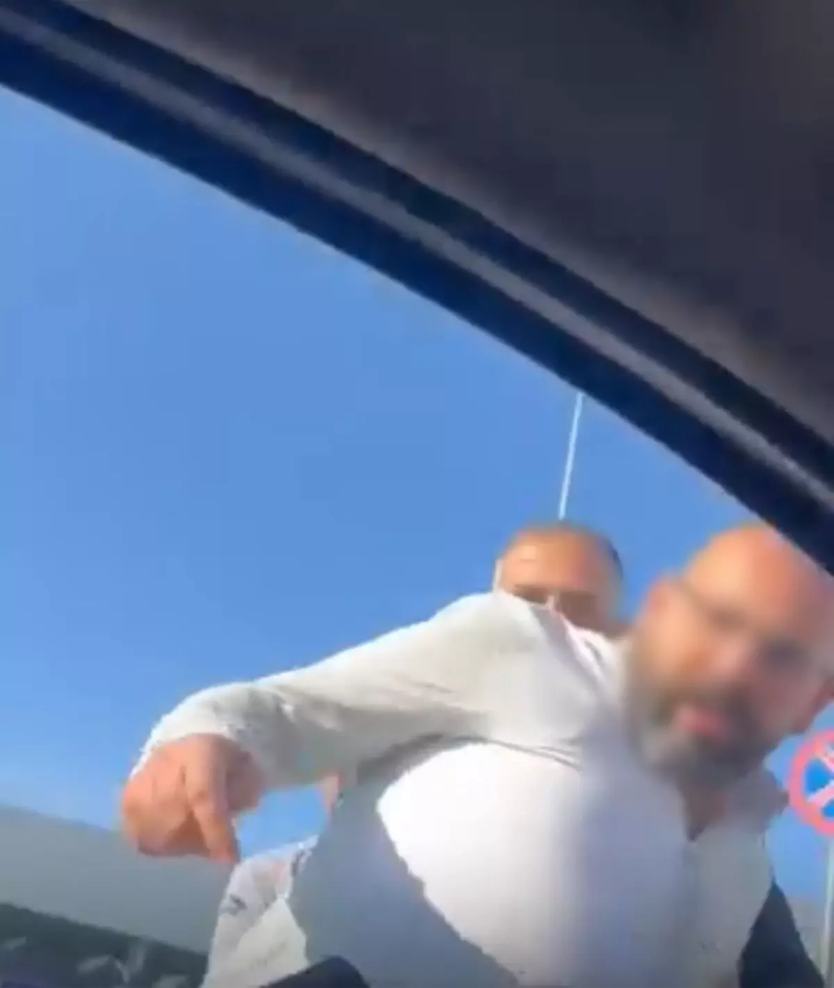 Bursa'da Yol Verme Tartışması Kavga ile Noktalandı