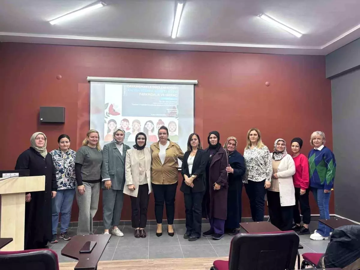 Düzce Üniversitesi'nden Kadına Yönelik Şiddete Karşı Farkındalık Etkinliği