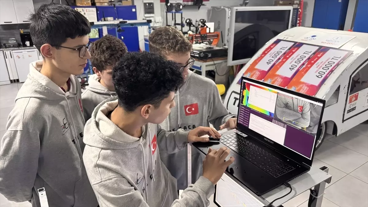 Zonguldak'ta Lise Öğrencilerinden Otonom Araçlara Ödül Getiren Proje