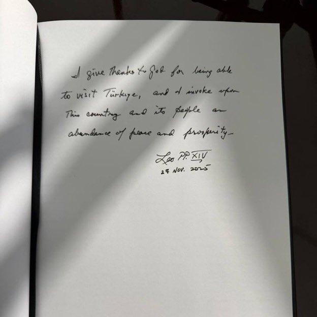 Pope Leo XIII visited Anıtkabir! Here is the note he wrote in the Special Book