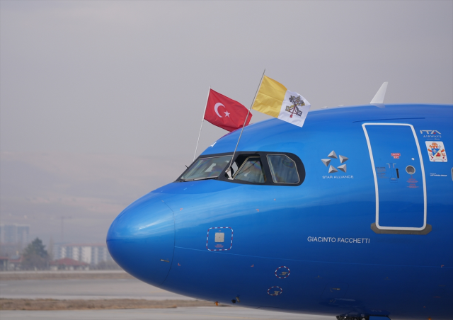 papa 14 leo ankara da iste ilk goruntuler ve 19298053 9818 m