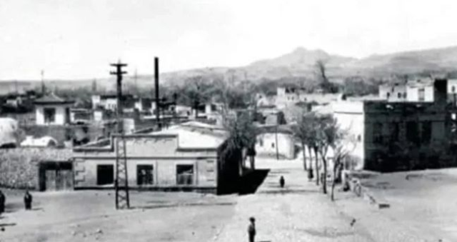 Papa 14. Leo Kayserili mi? Papa 14. Leo aslen nereli? Papa 14. Leo'nun ailesi ve soy geçmişi! Papa 14. Leo Kayserili mi? Papa 14. Leo aslen nereli? Papa 14. Leo'nun ailesi ve soy geçmişi!