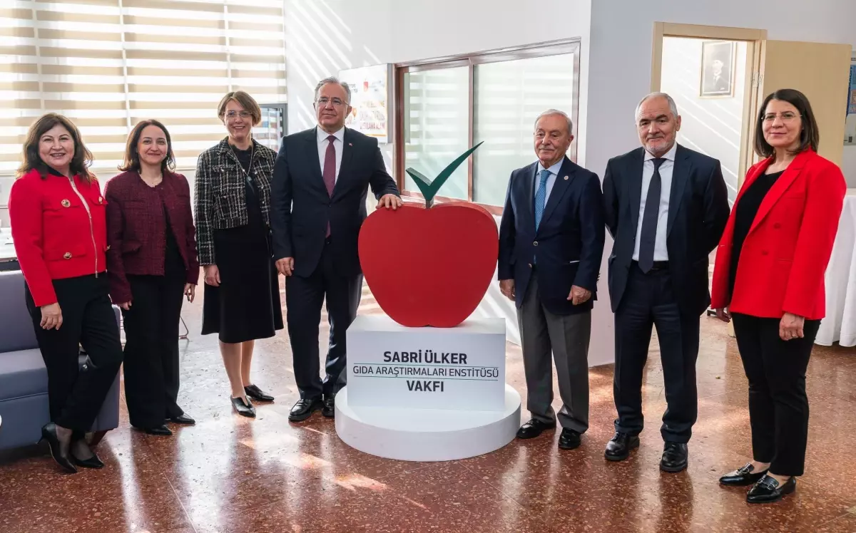 Sabri Ülker Vakfı'ndan Gıda ve Beslenme Okuryazarlığı Uygulama Alanı