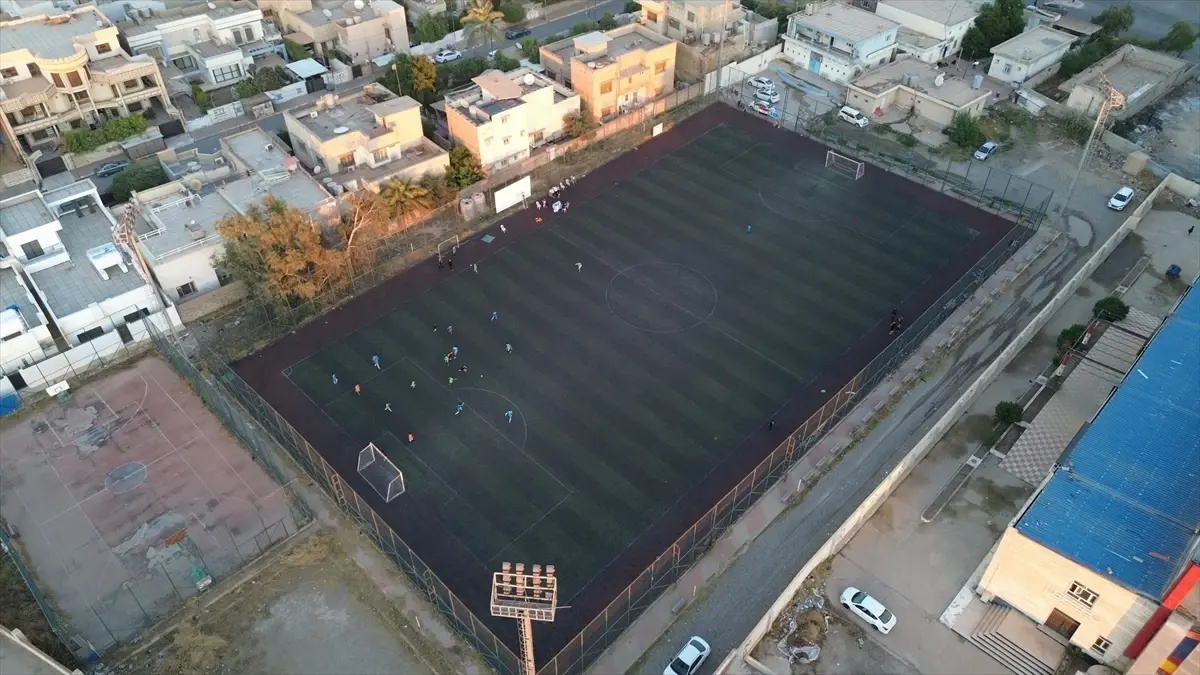 Türk Kızılay Kerkük'te Genç Sporculara Destek Verdi