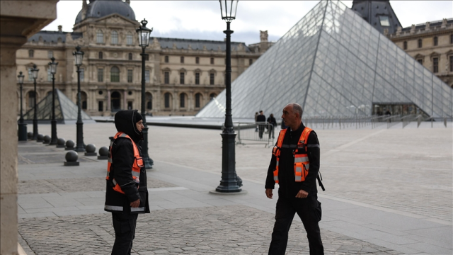 The captured thieves confessed everything! Is Russia behind the Louvre robbery?