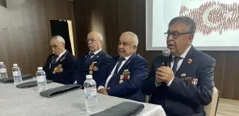 Alaşehir'de gaziler öğrencilerle buluştu