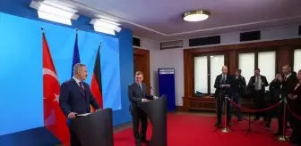 Almanya Dışişleri Bakanı Wadephul'dan Türkiye'ye Övgü ve Güvenlik Vurgusu