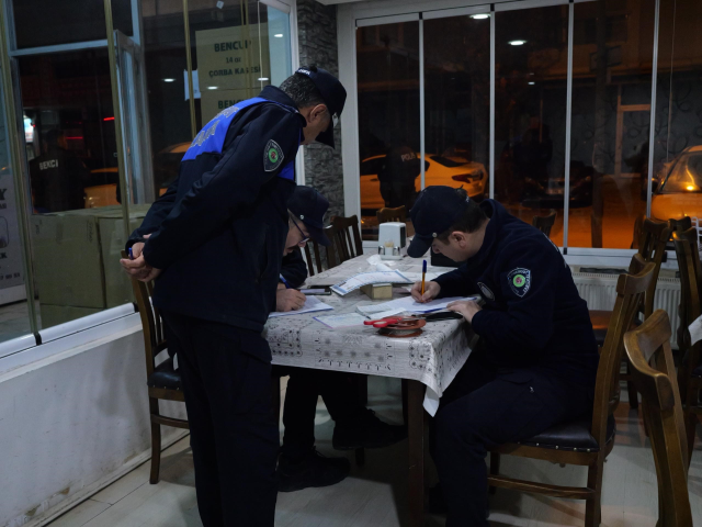 ankara da hastaneye kaldirilan 153 iscinin yemek 19302918 3919 m