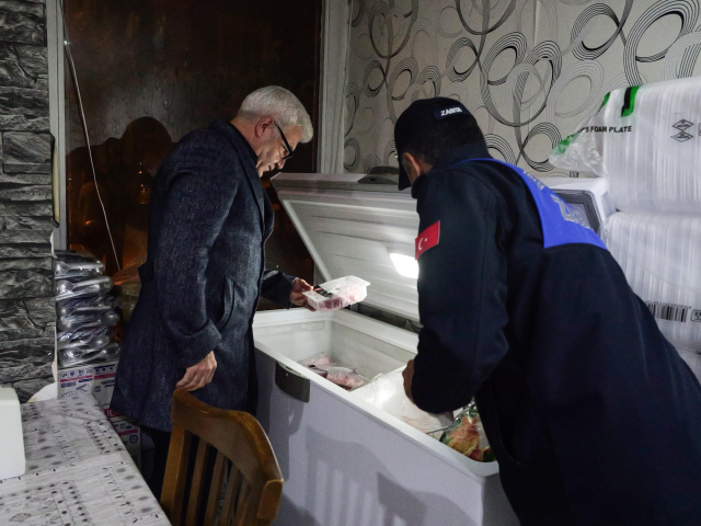 ankara da hastaneye kaldirilan 153 iscinin yemek 19302918 5496 m