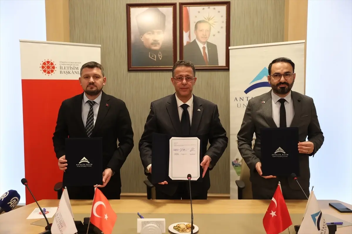 İletişim Başkanlığı, ABÜ ve Yeşilay'dan Bağımlılıkla Mücadele İçin İşbirliği Protokolü