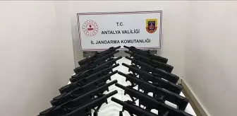 Antalya'da Silah Kaçakçılığı Operasyonu: 9 Gözaltı