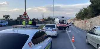 Kuşadası'nda Motosiklet Devrildi: İki Yaralı