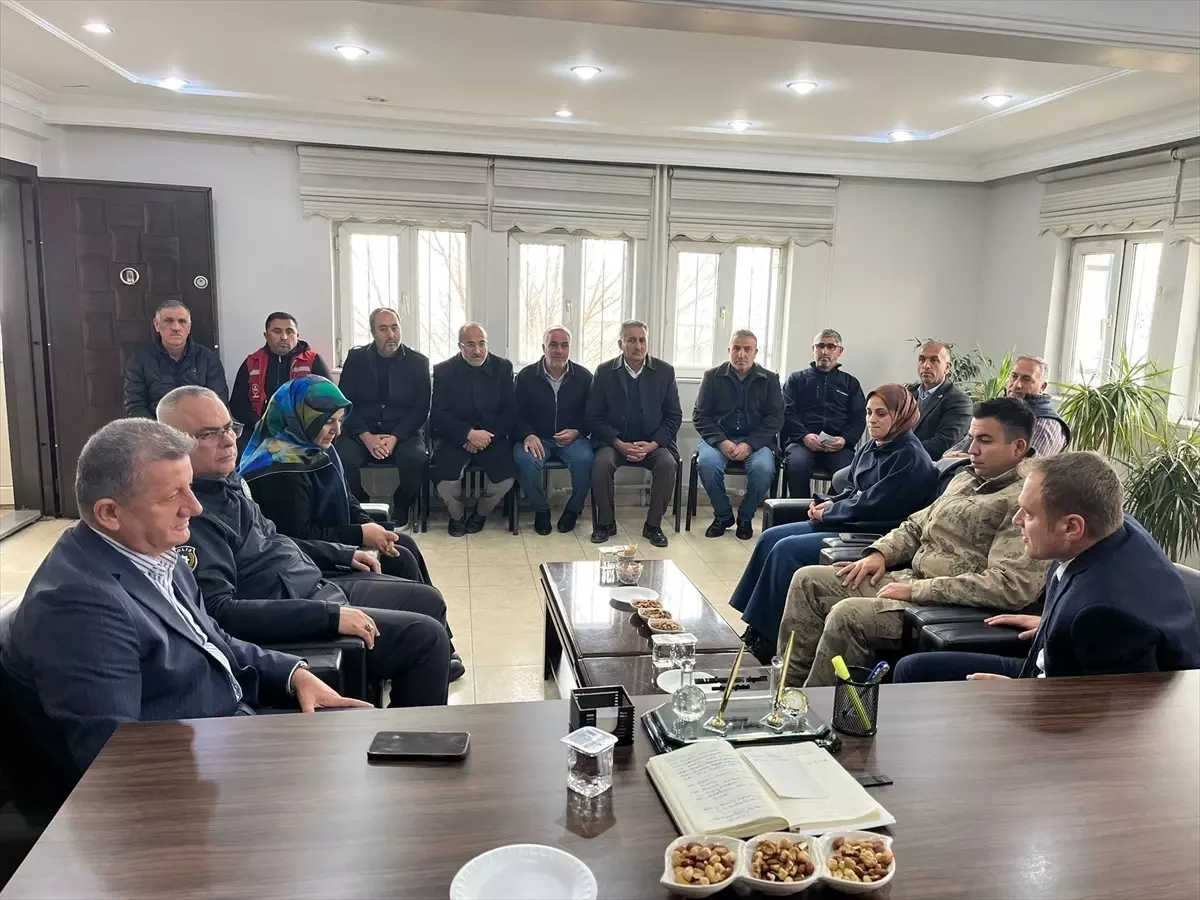 Muş'un Kaymakamı Koşansu'dan Erentepe Beldesi'ne Ziyaret