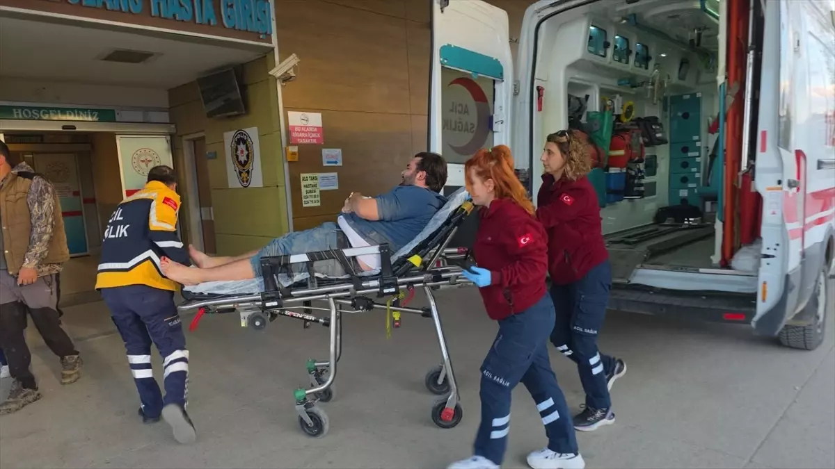 İnegöl'de Sunta Fabrikasında İş Kazası: Bir İşçi Yaralandı