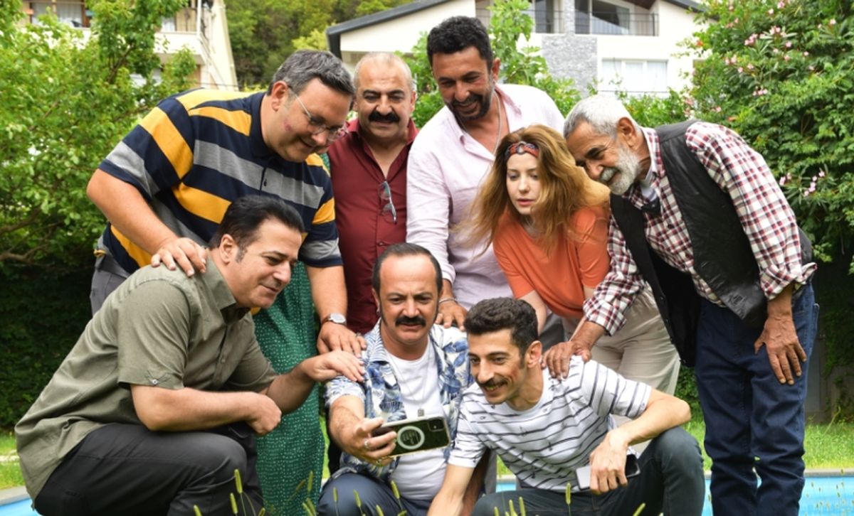 C Takımı filmi oyuncuları kim, konusu ne, sonu nasıl bitiyor? C Takımı filmi ne zaman, nerede çekildi?